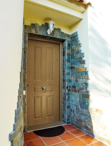 Puerta residencial Versate